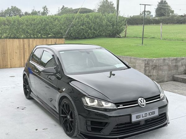 Volkswagen Golf Hatchback, Petrol, 2016, Black