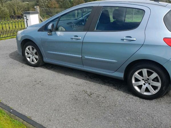 Peugeot 308 MPV, Diesel, 2012, Blue