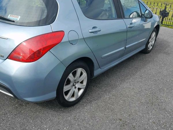 Peugeot 308 MPV, Diesel, 2012, Blue