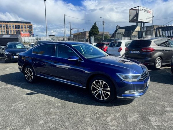 Volkswagen Passat Saloon, Diesel, 2019, Blue