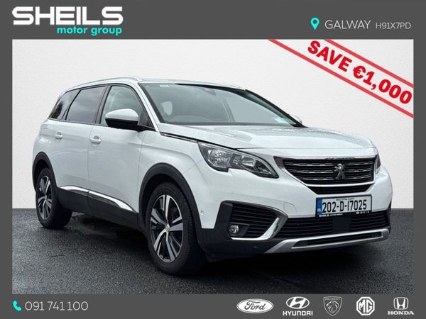 Peugeot 5008 MPV, Petrol, 2020, White