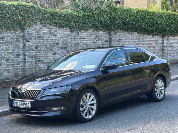 Skoda Superb Hatchback, Diesel, 2018, Black