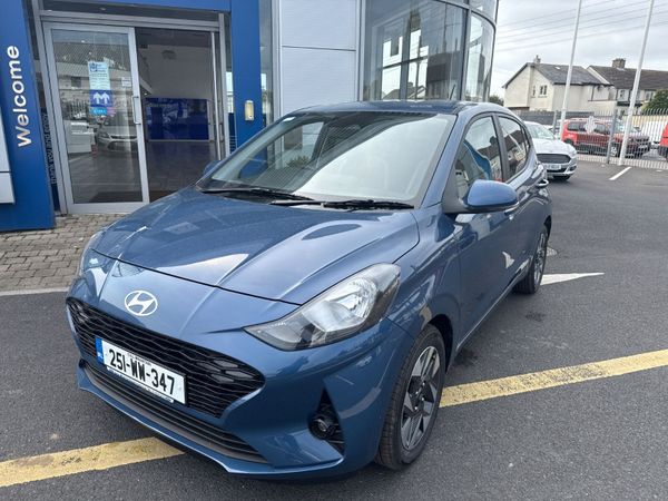 Hyundai i10 Hatchback, Petrol, 2025, Blue