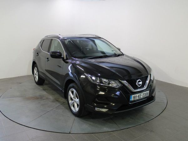 Nissan Qashqai MPV, Diesel, 2019, Black