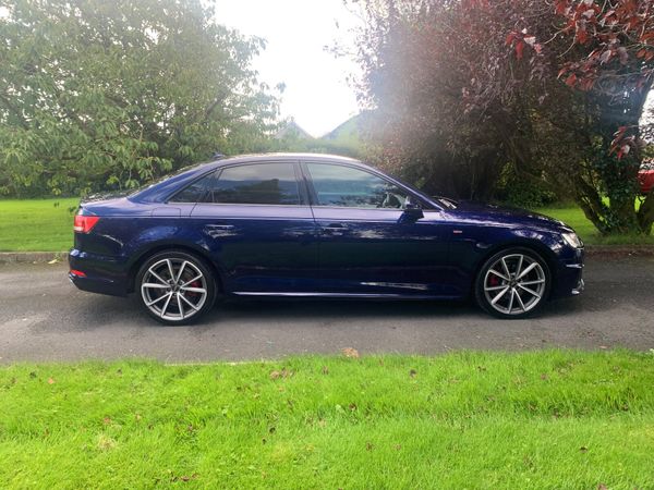 Audi A4 Saloon, Diesel, 2019, Blue