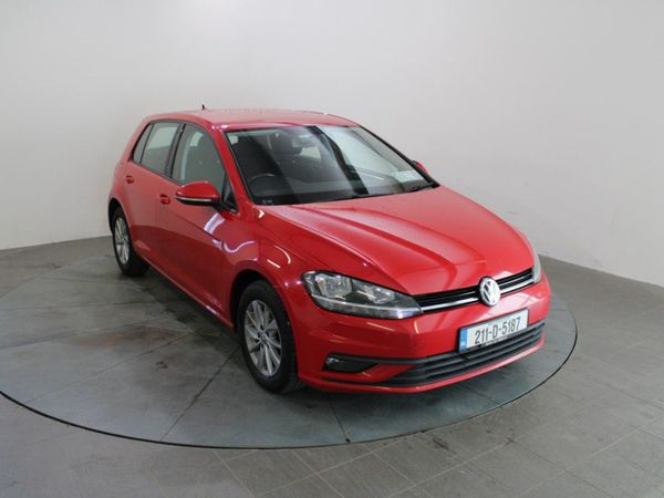 Volkswagen Golf Estate, Diesel, 2021, Red
