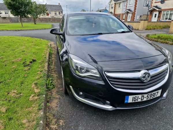 Vauxhall Insignia Hatchback, Diesel, 2016, Black