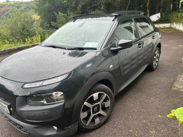 Citroen C4 Cactus Hatchback, Diesel, 2018, Black
