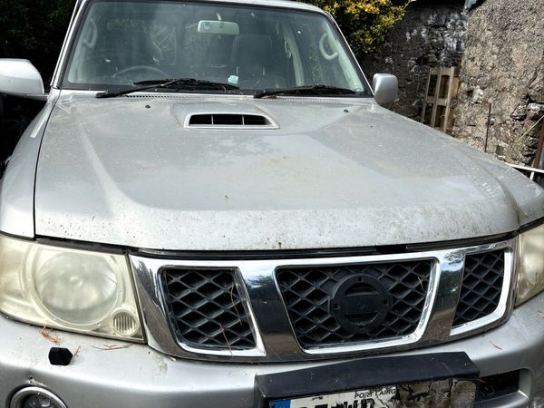 Nissan Patrol SUV, Diesel, 2005, Silver