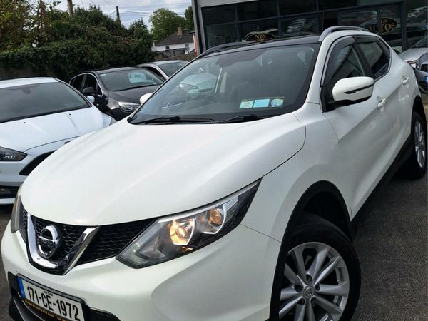 Nissan Qashqai SUV, Diesel, 2017, White