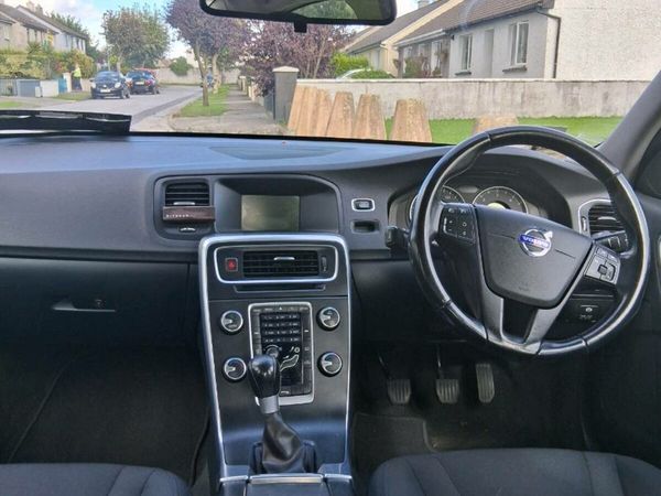 Volvo S60 Saloon, Diesel, 2011, Blue