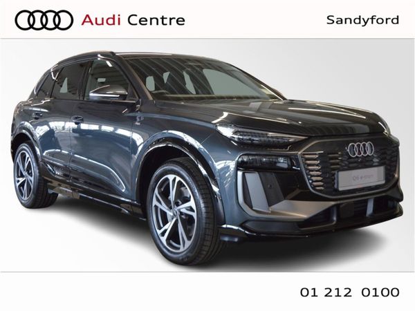 Audi Q6 e-tron SUV, Electric, 2025, Blue