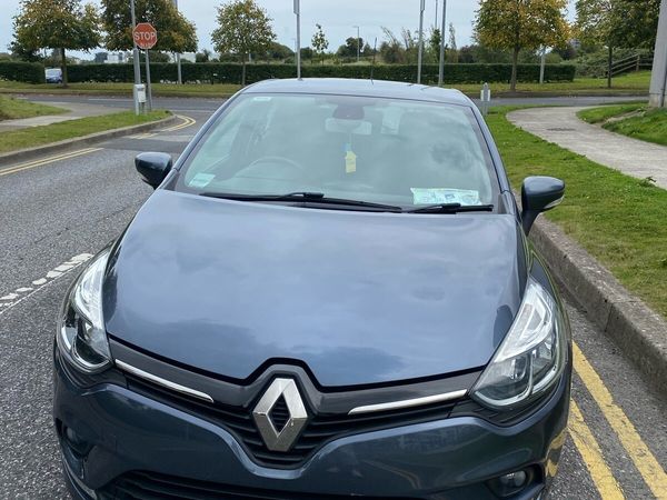 Renault Clio Hatchback, Petrol, 2017, Grey
