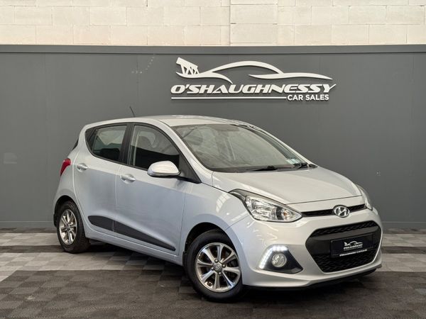 Hyundai i10 Hatchback, Petrol, 2016, Silver