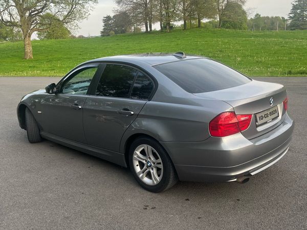 BMW 3-Series Saloon, Diesel, 2010, Grey