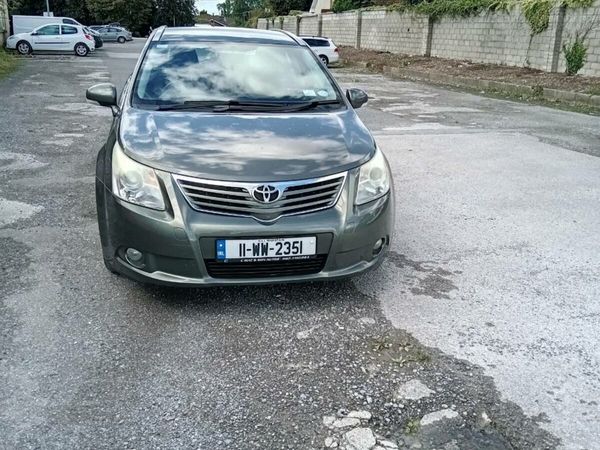 Toyota Avensis Estate, Diesel, 2011, Green