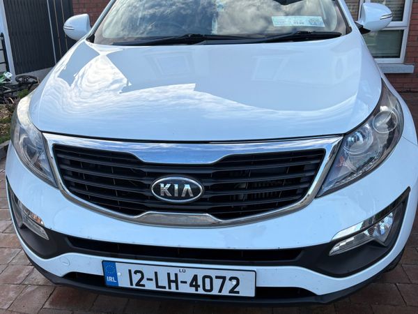 Kia Sportage SUV, Diesel, 2012, White