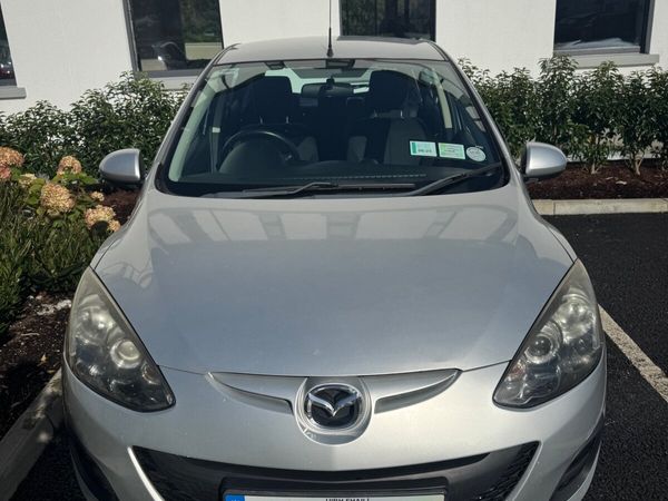 Mazda Mazda2 Hatchback, Petrol, 2012, Grey