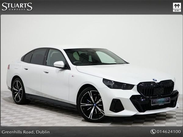 BMW 5-Series Saloon, Hybrid, 2024, White