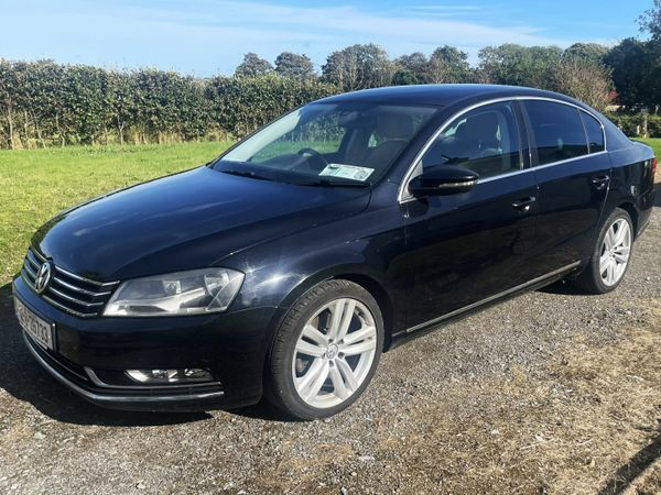 Volkswagen Passat Saloon, Diesel, 2012, Black