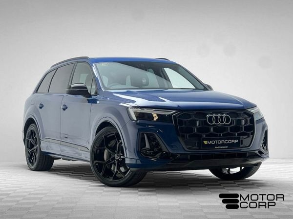 Audi Q7 SUV, Petrol Plug-in Hybrid, 2024, Blue