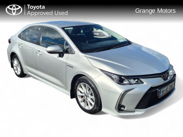 Toyota Corolla Saloon, Petrol Hybrid, 2019, Silver