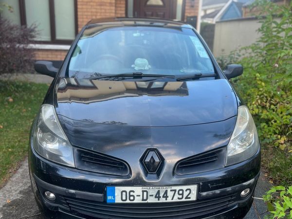 Renault Clio Hatchback, Petrol, 2006, Black