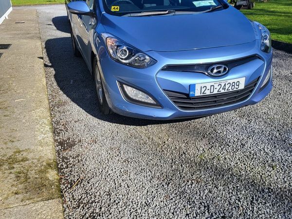 Hyundai i30 MPV, Diesel, 2012, Blue
