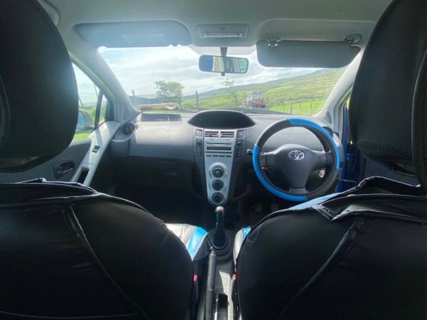Toyota Yaris Hatchback, Petrol, 2007, Blue