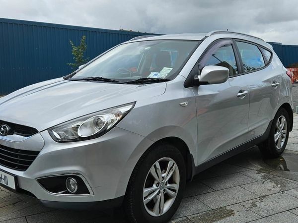 Hyundai ix35 SUV, Diesel, 2012, Silver