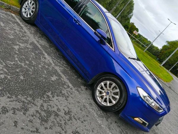 Ford Mondeo Hatchback, Diesel, 2017, Blue