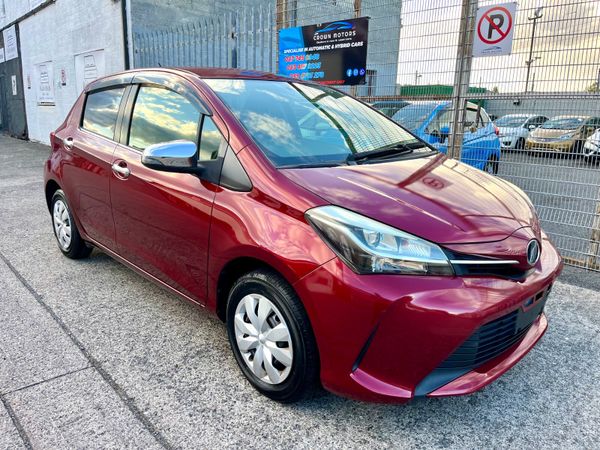 Toyota Vitz Hatchback, Petrol, 2015, Red