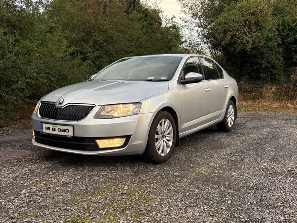 Skoda Octavia Saloon, Diesel, 2016, Silver