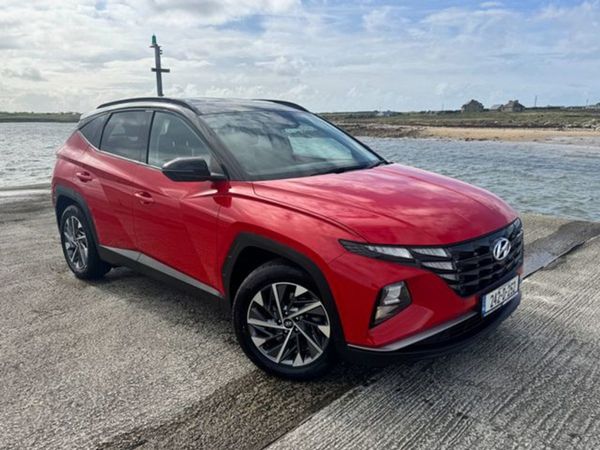 Hyundai Tucson MPV, Diesel, 2024, Red