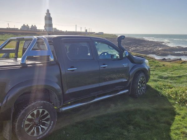 Toyota Hilux Crew Cab, Diesel, 2012, Black