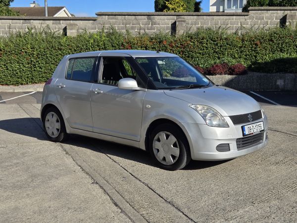 Suzuki Swift Hatchback, Petrol, 2008, Silver