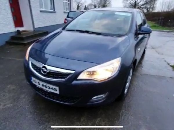 Opel Astra Hatchback, Diesel, 2010, Blue