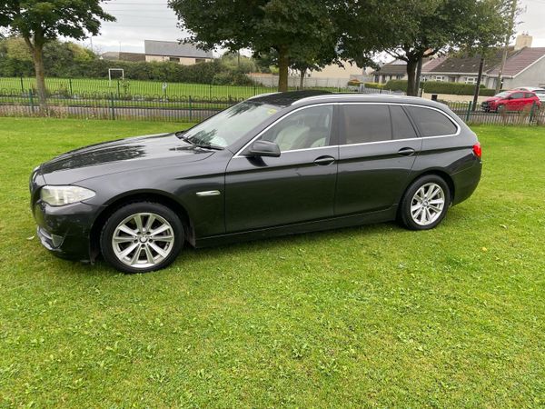 BMW 5-Series Estate, Diesel, 2011, Grey