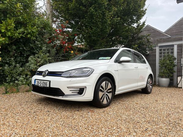 Volkswagen Golf Estate, Electric, 2020, White