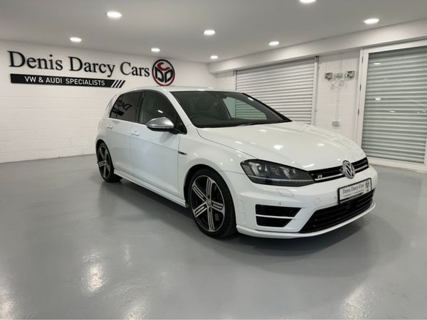 Volkswagen Golf Hatchback, Petrol, 2014, White