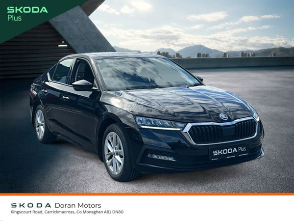 Skoda Octavia Saloon, Diesel, 2024, Black