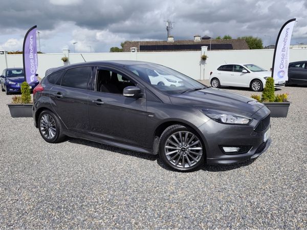 Ford Focus Hatchback, Diesel, 2018, Grey