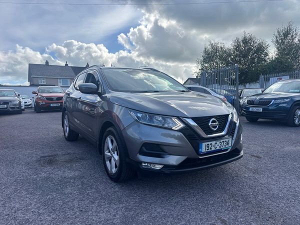 Nissan Qashqai MPV, Petrol, 2019, Grey