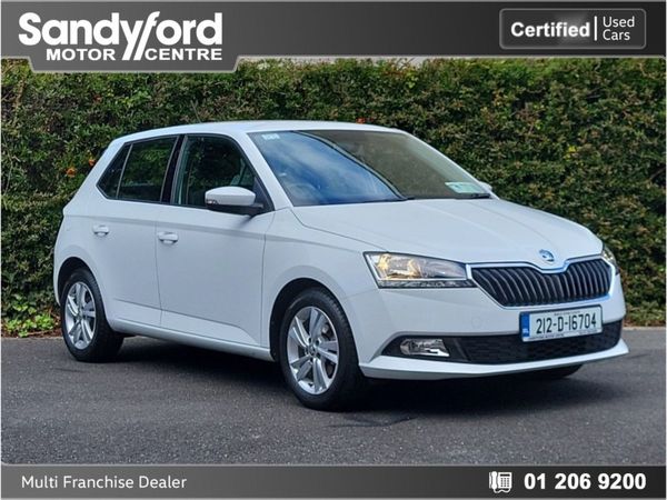 Skoda Fabia Hatchback, Petrol, 2021, White