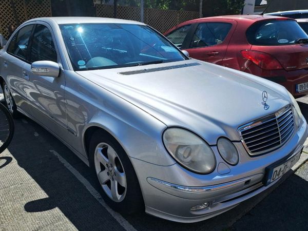 Mercedes-Benz E-Class Saloon, Petrol, 2004, Silver