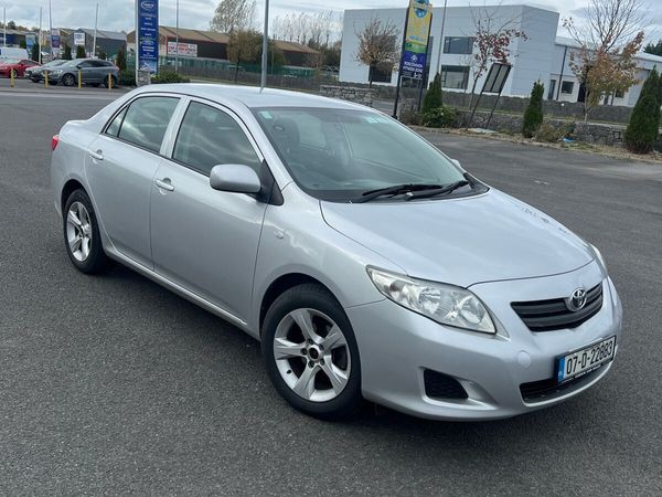 Toyota Corolla Saloon, Petrol, 2007, Silver