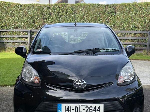 Toyota Aygo Hatchback, Petrol, 2014, Black
