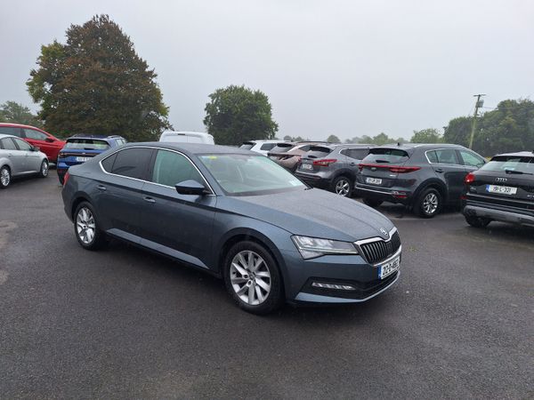 Skoda Superb Saloon, Diesel, 2021, Grey