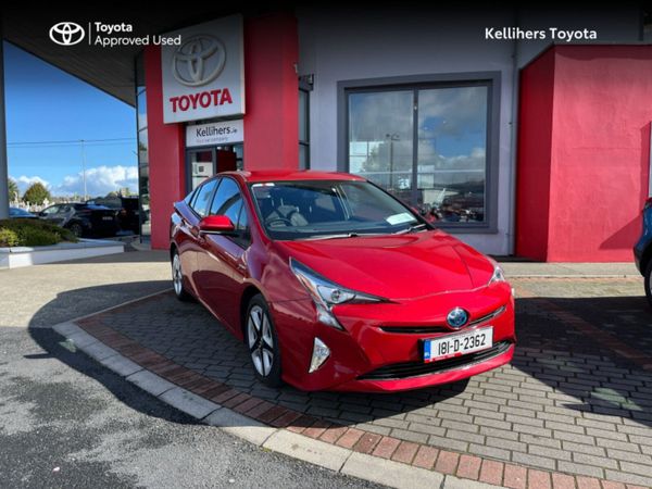 Toyota Prius Hatchback, Petrol Hybrid, 2018, Red