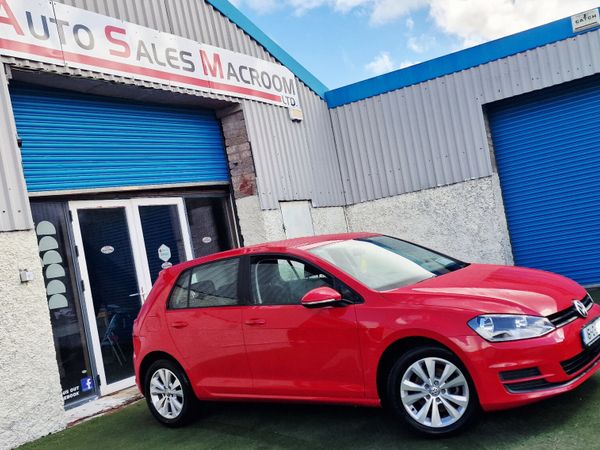 Volkswagen Golf Hatchback, Petrol, 2016, Red